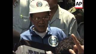 Cambodia - Hun Sen on Khmer Rouge defectors