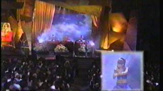 TLC Performs Unpretty Live