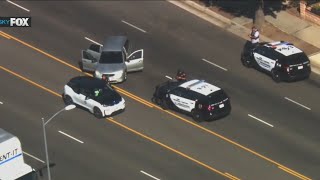 Suspects steal mail, lead LAPD on pursuit in valley