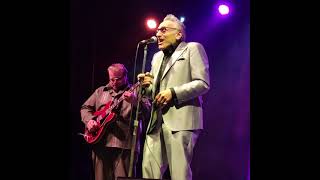 Rick Estrin \u0026 the Nightcats - Living Hand to Mouth