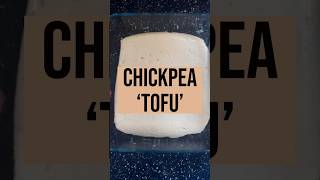Ever heard of Chickpea Tofu? Vegan, gluten- and soya-free! 💚 #chickpeas #tofu #veganfood #foodshare