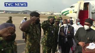 President Buhari Returns To Abuja After Medical Trip To London