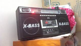 QFX J-22U Retro Boombox Ghettoblaster Radio