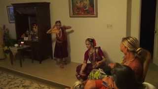 Shabdam Sarasi Jakshulu - Dance