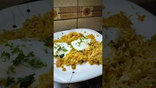 आज नाश्त्याला काय बनवलं स्पेशल बघा | Anda Maggie Recipe #trendingshorts #andamaggie #yummy #shorts