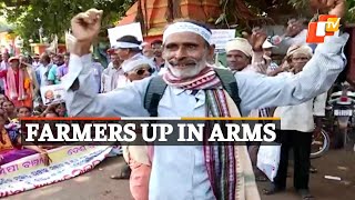 Odisha Farmers' Unique Protest In Bhubaneswar Demanding Allowance \u0026 Adequate Price For Produce