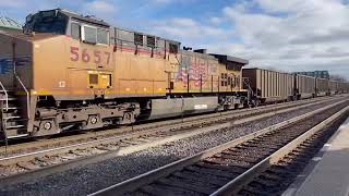 UP Freight Action at Elmhurst on 1/18/2025