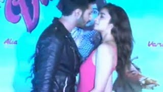 Alia Bhatt & Varun Dhawan romancing on stage - Humpty Sharma Ki Dulhania Movie Promotion