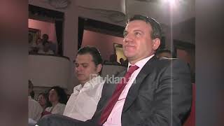 Anëtarësia socialiste në Korçë pret me protesta kryesocialistin Rama-(22 Shtator 2009)