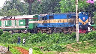 (4K Ultra HD) Dhaka to Khulna Intercity Sundarban Express Train passing near Tongi Railway station