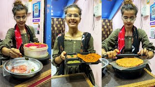 Hardworking Sindhi Girl of Indore Selling Delicious Authentic Sindhi Food.