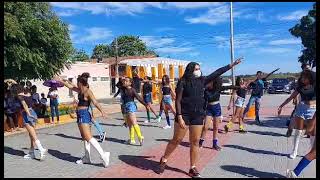 Coreografia da música : Amarelo , azul e branco pelas alunas da EMPAM de Malhada-Bahia.