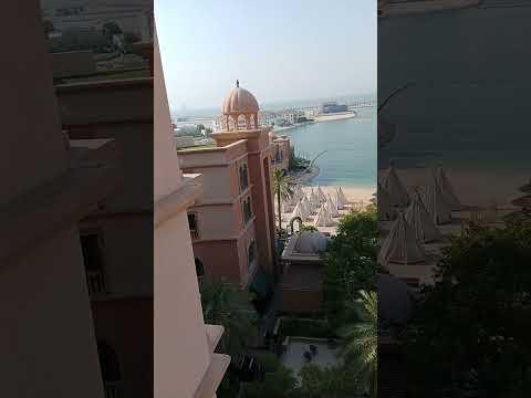 Is there a Kempinski Hotel in New Cairo?