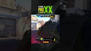 One flash, three kills from jL! | ESL Pro League Season 20 #navi