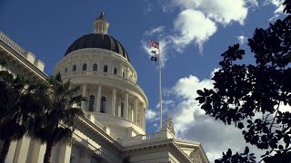 New California laws in 2022: Minimum wage increases to $15, to-go cocktails stay