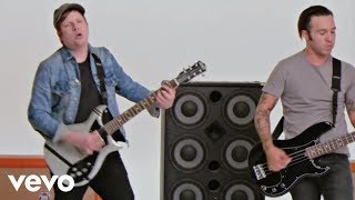 Fall Out Boy - Wilson (Expensive Mistakes)