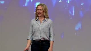 Hello my name is Alecia and I'm a recovering photoholic | Alecia Hoobing | TEDxBoise