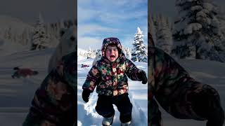 Boy was chased by polar bear in extremely cold weather and cried in fear#thrilling#Child