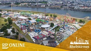 Die Düsseldorfer Rheinkirmes von oben