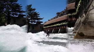 Riverwave surfing Thun - with a balcony flair