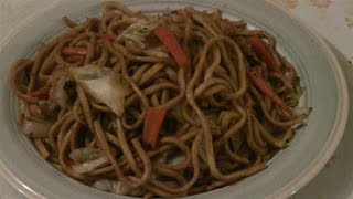 Chicken With Shanghai Noodles Stir Fry   上海粗炒  (Fast Chinese Cooking In A Wok)