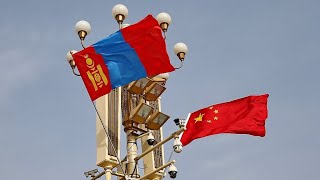 Mongolian president: Many Mongolians are learning Chinese