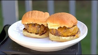 Weber Q vs Weber Kettle: Burgers