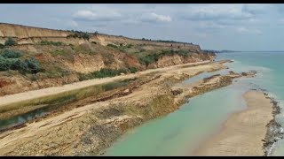 Оползень в Одессе перекрыл дорогу туристам Landslide in Odessa blocked the way for tourists