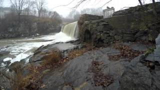 Stroudwater Falls HD 4K Waterfall (S 3 : E 357)