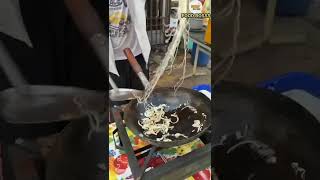 என்ன தம்பி என்ன இது noodles ah 🤤🥵 நமக்கு ஒரு noodles parcel 😅 #streetfood #shortsfeed #shortsvideo