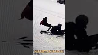 People Slipping On Ice: I feel this belongs here