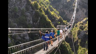 Castelsaraceno, l'antico borgo tra due Parchi naturalistici e con il Ponte tibetano lunghissimo