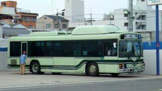 京都市交通局　1800号車　CNGノンステップバス