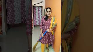 పక్కింటికి వెళ్లి#plz subscribe fends 💕❤😍🙏👍👌😉😁