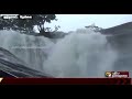 குற்றால அருவியில் வெள்ளப்பெருக்கு courtallam