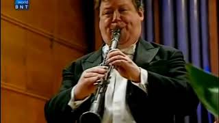 Mozart Clarinet Concerto K 622 A major Andrew & Neville Marriner (son & father)