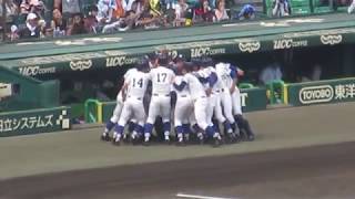 星稜高校と履正社高校、甲子園決勝戦前の円陣