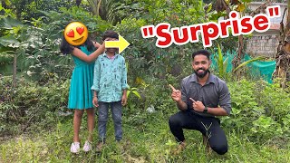 പാവം.... കിളിക്കൂട് കാണാൻ വന്നതാ…😍 | Surprised Kid with 200 Birds