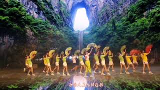 ~人在江湖飘 (功夫扇)~ **JL Dancing Group** (指导: Jenny Ler hong老师)