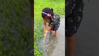 Cute girl catching fish #best_fishing #fishing