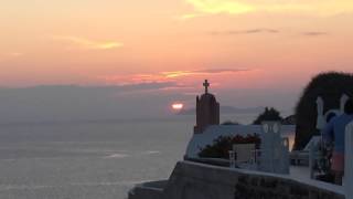 サントリーニ島の世界一の夕陽 楽園 pradise