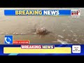 ପୁରୀରେ ଶହ ଶହ ବିରଳ ମାଛ thousands of dead jellyfish swarm odisha s puri sea beach