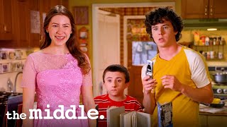 Sue Goes to Prom Alone | The Middle