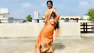 Gore Tan Se Sarakta Jaye/Govinda And Raveena Superhit Song/Dance Cover By Devangini Rathore