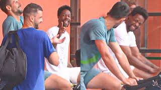 Monfils' Reaction When Djokovic Came to His Training and Sat Next to Him to Train Together with Him