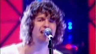 The Kooks - Crazy Little Thing Called Love (Queen's cover) (live on Al Murray's Happy Hour)