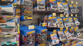 Hot Wheels Hunting We Found Everything In This Early Morning Restock🙆‍♂️ But We Had Already