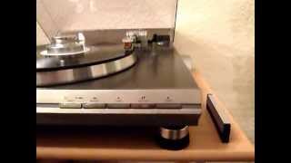 Mitsubishi LT-20 DD Linear Tracking Turntable