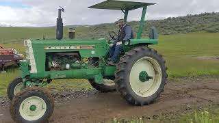 Oliver 1650 diesel 2wd tractor