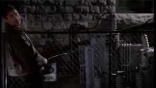 Tommy Boy, pissing on electrical fence scene